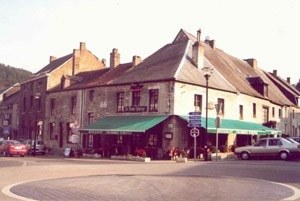 D001 La Bonne Auberge