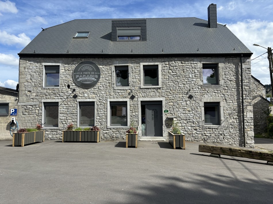 La Porte du Paradis 1